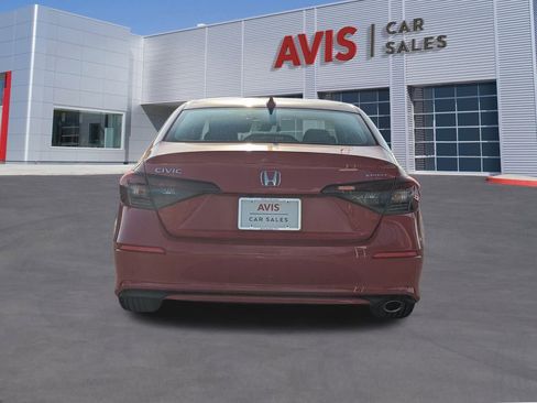 Used 2025 Honda Civic Sport image 5