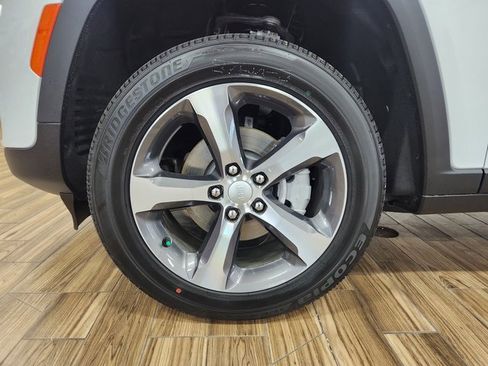 New 2025 Jeep Grand Cherokee Limited w/ Trailer Tow Package image 46