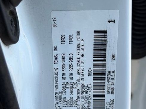 Used 2019 Toyota Tundra SR5 w/ SR5 Convenience Package image 29