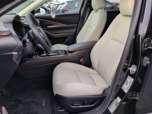 Certified 2025 MAZDA CX-30 AWD 2.5 S w/ Premium Package image 10