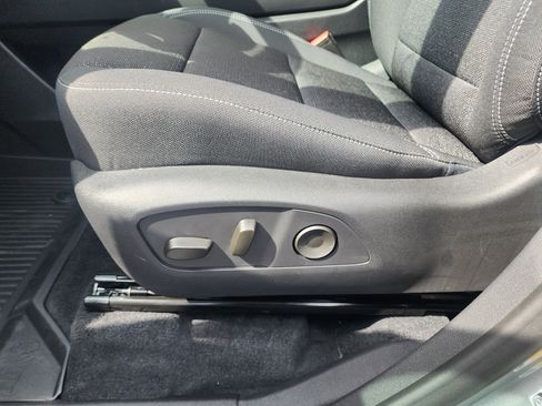 New 2025 Chevrolet Traverse LT w/ Driver Confidence Package image 26