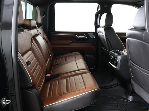 Used 2024 GMC Sierra 3500 Denali Ultimate image 41