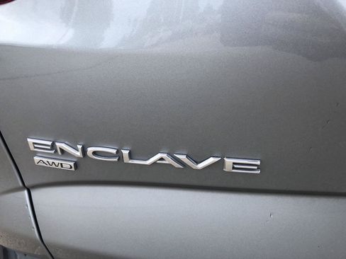 Used 2023 Buick Enclave Premium AWD/4WD image 8