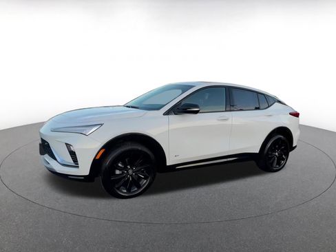 Used 2025 Buick Envista Sport Touring image 8