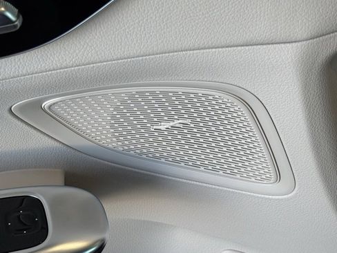 Certified 2025 Mercedes-Benz C 300 Sedan image 14