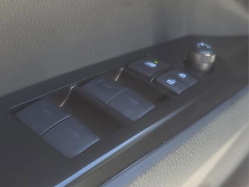 New 2026 Toyota Camry SE image 18