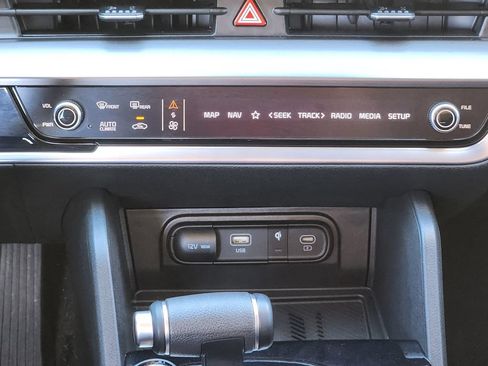 Certified 2024 Kia Sportage EX AWD/4WD image 21