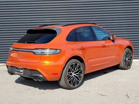 Certified 2024 Porsche Macan AWD/4WD image 7
