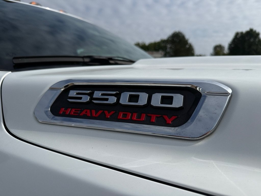 Used 2019 RAM 5500 Tradesman AWD/4WD image 35