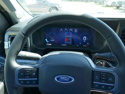 New 2026 Ford F250 Lariat w/ Black Appearance Package AWD/4WD image 28