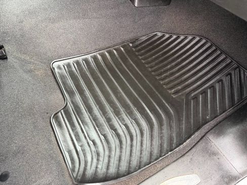 Used 2020 Chevrolet Silverado 3500 LT image 57