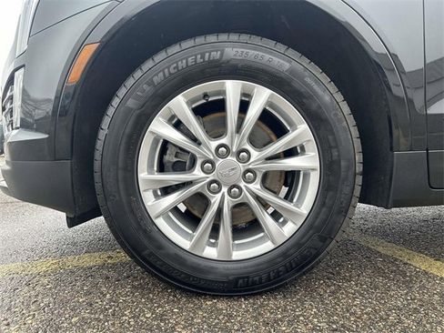 Certified 2023 Cadillac XT5 Luxury image 11