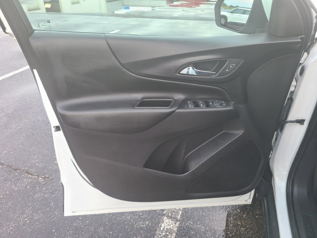 Used 2019 Chevrolet Equinox LT FWD image 19