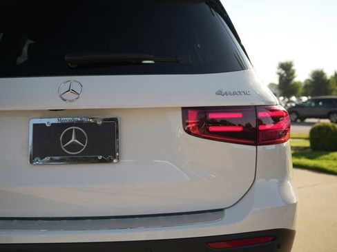 Certified 2026 Mercedes-Benz GLB 250 4MATIC image 15