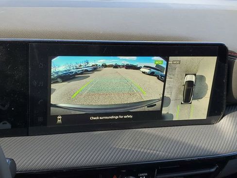 New 2026 Nissan Kicks SR w/ Cold Weather Package image 19