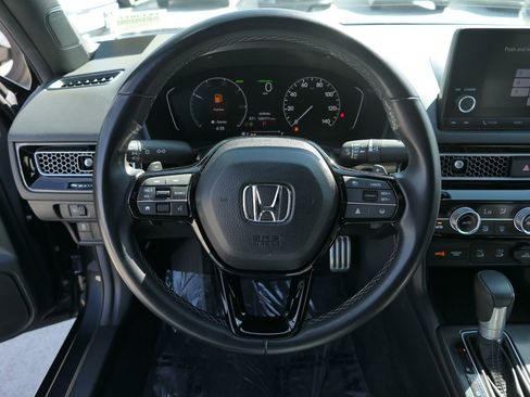 Used 2025 Honda Civic Sport image 17