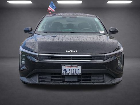 Used 2025 Kia K4 FWD image 9