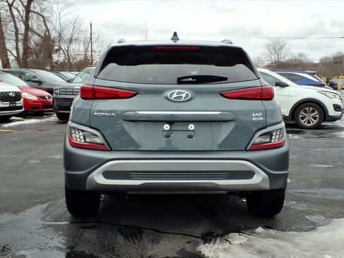 Certified 2022 Hyundai Kona Limited w/ Cargo Package image 4