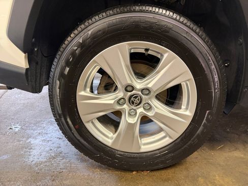 Used 2020 Toyota RAV4 XLE w/ All Weather Liner Package image 27