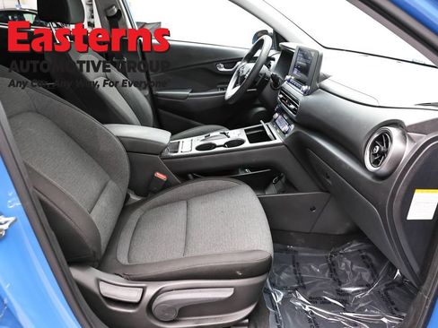Used 2023 Hyundai Kona SE w/ Cargo Package FWD image 23
