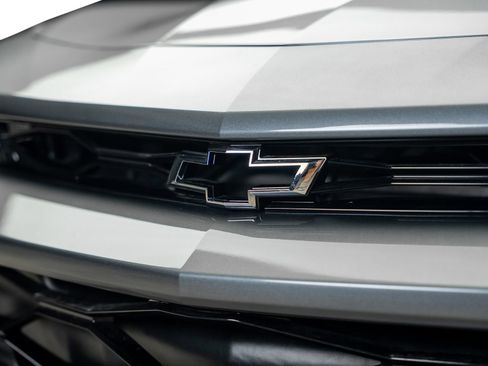 Used 2022 Chevrolet Camaro ZL1 RWD image 5