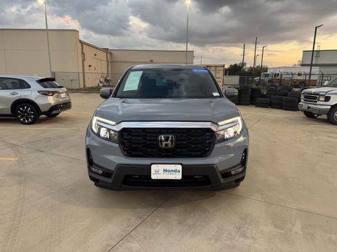 Certified 2023 Honda Passport EX-L image 3