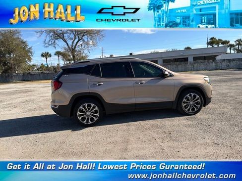 Used 2018 GMC Terrain SLT w/ Preferred Package image 14