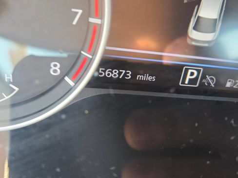 Used 2024 Nissan Sentra SV FWD image 27