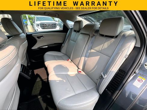 Used 2017 Toyota Avalon Limited w/ All Weather Liner Package FWD image 22