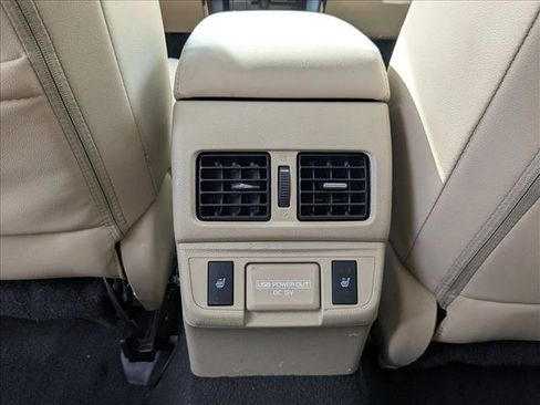 Used 2018 Subaru Outback 2.5i Limited image 17