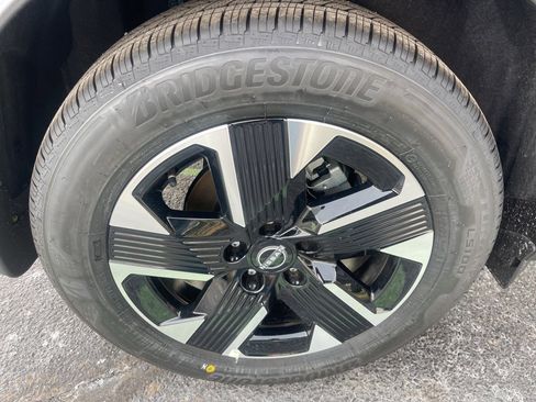 New 2026 Nissan Kicks SV w/ SV Premium Package image 26