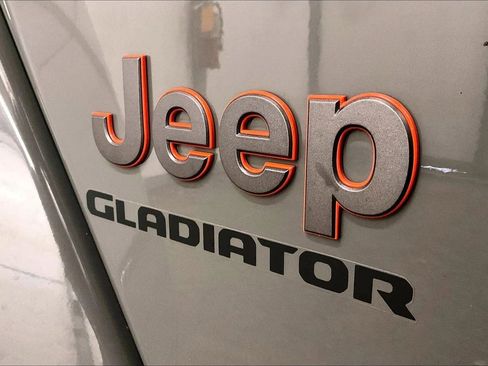 Used 2021 Jeep Gladiator Mojave image 13