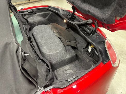 Used 2008 Saturn Sky Red Line RWD image 8
