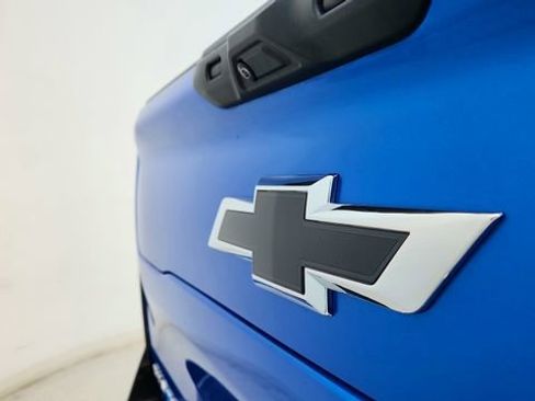 Used 2025 Chevrolet Silverado EV RST image 19