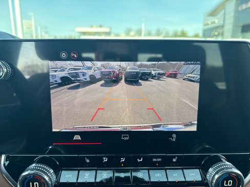 New 2026 GMC Canyon AT4 image 18