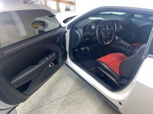 Used 2023 Dodge Challenger R/T Scat Pack w/ Plus Package image 9