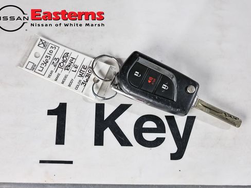 Used 2023 Toyota RAV4 LE AWD/4WD image 25