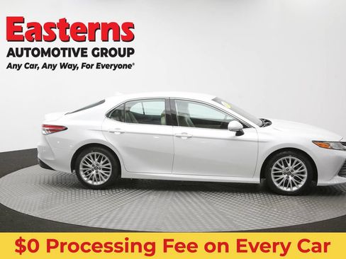 Used 2019 Toyota Camry XLE w/ Carpet Mat Package FWD image 47