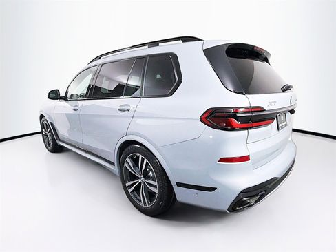 New 2026 BMW X7 xDrive40i w/ Executive Package image 5