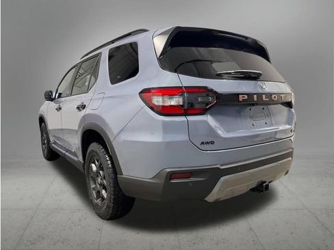 New 2026 Honda Pilot TrailSport image 3