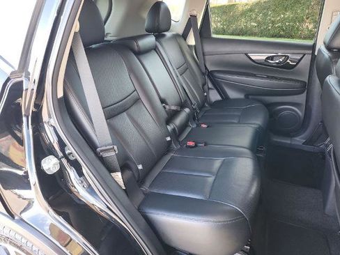 Certified 2019 Nissan Rogue SL image 14