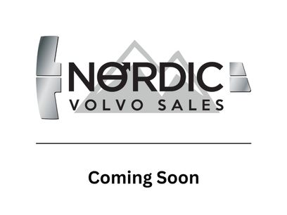 Used 2018 Volvo XC60 T5 Momentum w/ Vision Package