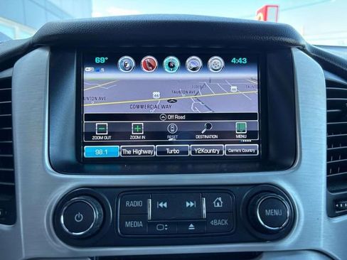 Used 2020 GMC Yukon SLT w/ Open Road Package AWD/4WD image 28