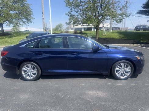 Used 2018 Honda Accord LX image 8