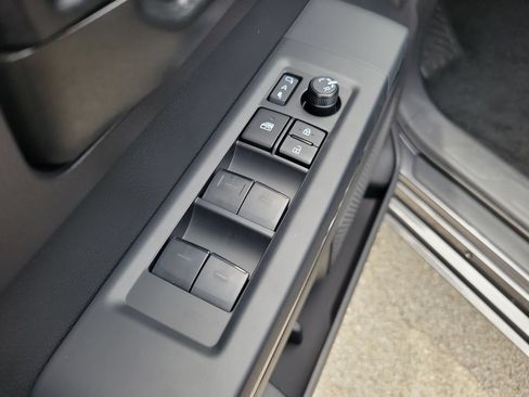 Used 2026 Toyota Tundra SR5 AWD/4WD image 13
