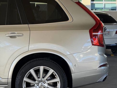 Used 2016 Volvo XC90 T6 Inscription w/ Vision Package image 11