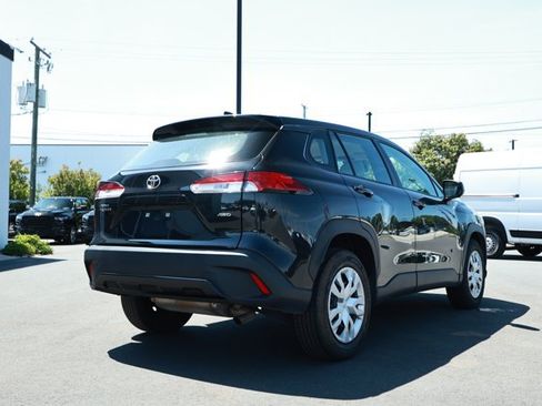 Used 2024 Toyota Corolla Cross L AWD/4WD image 6