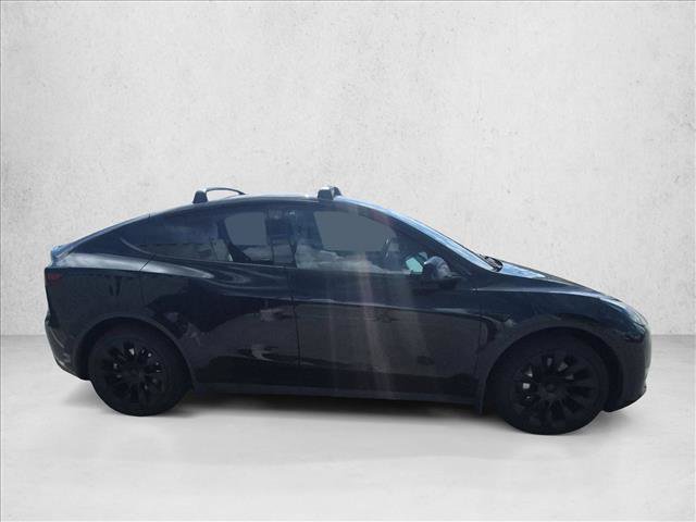 Used 2023 Tesla Model Y Long Range AWD/4WD image 4