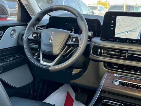 New 2025 Lincoln Aviator Reserve w/ Equipment Group 201A image 16