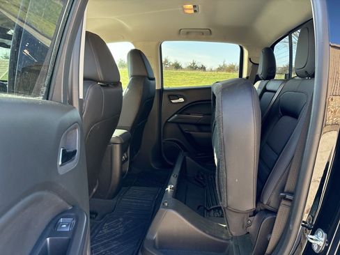 Used 2022 GMC Canyon AT4 image 51